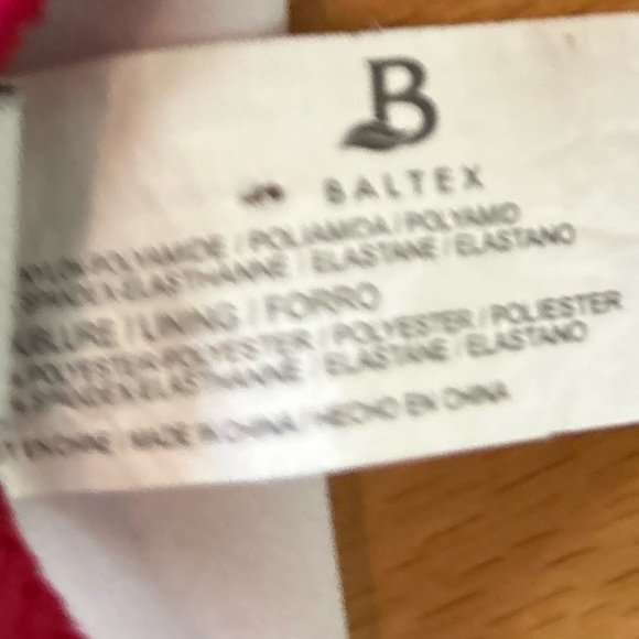 Baltex Bikini Bottoms Red w red & white striped belt Gold Emblem Size 14 - Picture 8 of 10